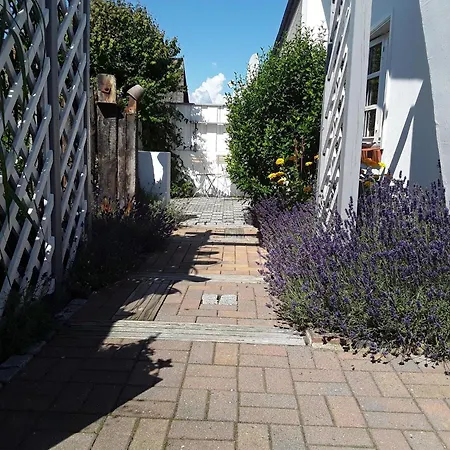 Dom wakacyjny In Mit Garten, Cleaning Included *